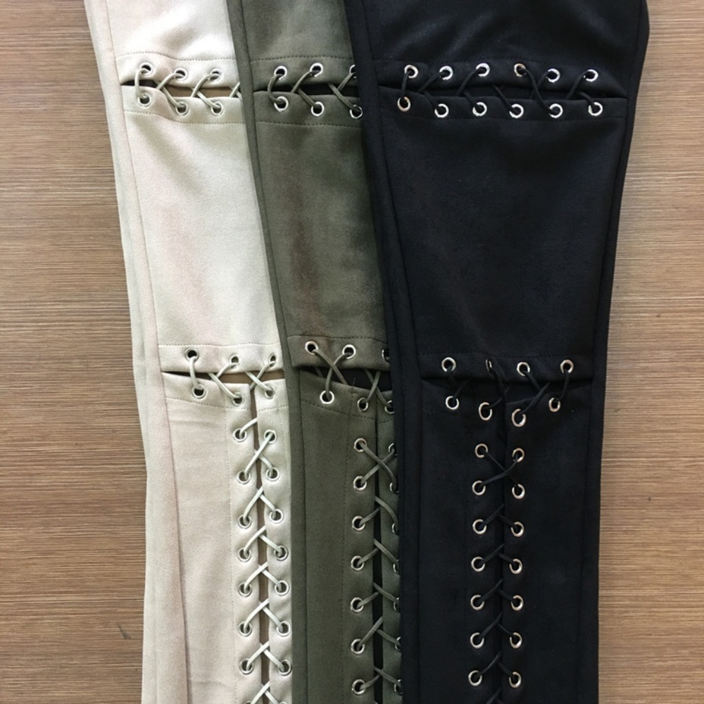 LAST 2 SEXY BLACK LACE-UP DETAILED PANTS - Picture 3 of 4